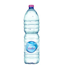 Acqua naturale - PET - bottiglia da 1,5 L - Vera Acqua naturale - PET - bottiglia da 1,5 L - Vera