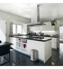 Cestino no touch - con sensore - 24 x 24 x 43 cm- 12 lt - argento metallizzato - Durable Cestino no touch - con sensore - 24 x 24 x 43 cm- 12 lt - argento metallizzato - Durable