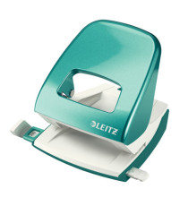 Perforatore 5008 New NeXXt WOW - passo 8 cm - max 30 fogli - 2 fori - acqua marina metallizzato - Leitz Perforatore 5008 New NeXXt WOW - passo 8 cm - max 30 fogli - 2 fori - acqua marina metallizzato - Leitz