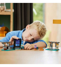 Lego Minecraft - L’Armeria - Lego 21252  Autentico giocattolo da gaming 203pz Anni 7+ Lego Minecraft - L’Armeria - Lego 21252  Autentico giocattolo da gaming 203pz Anni 7+