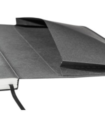 Taccuino Ecoqua Plus - con elastico - rilegatura cucita - A5 - 5 mm - 80 fogli - nero - Fabriano Taccuino Ecoqua Plus - con elastico - rilegatura cucita - A5 - 5 mm - 80 fogli - nero - Fabriano