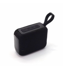 Altoparlante speaker wireless C100 5W black bluetooth 5.3 cassa raggio d'azione fino a 10mt, Dimensioni: 95×39×75mm Peso: 200gr Altoparlante speaker wireless C100 5W black bluetooth 5.3 cassa raggio d'azione fino a 10mt, Dimensioni: 95×39×75mm Peso: 200gr