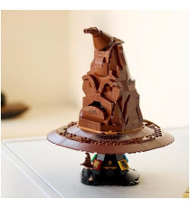 Lego Harry Potter - Il Cappello Parlante - Lego 76429 con 31 suoni casuali e stemma delle Case 561pz Anni 18+ Lego Harry Potter - Il Cappello Parlante - Lego 76429 con 31 suoni casuali e stemma delle Case 561pz Anni 18+