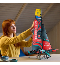 Lego Technic - Yacht Emirates Team New Zealand AC75 - Lego 42174 con dettagli originali della barca a vela Anni 18+ 962pz