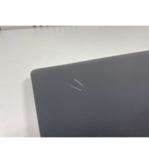 [Scatola aperta]Laptop HP 250 G8 (i3-1115G4/4 GB RAM/256 GB SSD/15,6&quot. HD/Free DOS) *praske na ohišju / i3 / RAM 4