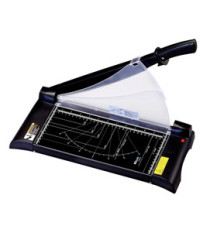 Taglierina a leva 3038 - con blocca lama - 55,8 x 21,3 x 21,2 cm - 315 mm (A4) - 10 fogli - nero - Titanium