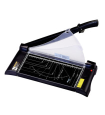 Taglierina a leva 3039 - con blocca lama - 69,8 x 21,3 x 26 cm - 455 mm (A3) - 10 fogli - nero - Titanium