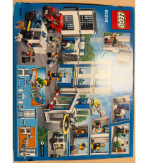 Lego City - Stazione di Polizia - LEGO 60246 N.D. SCATOLA CON DIFETTI!