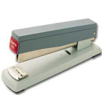 CUCITRICE DA TAVOLO ZENITH 578 max 20fg prof max 130mm CUCITRICE DA TAVOLO ZENITH 578 max 20fg prof max 130mm