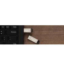 PENDRIVE KINGSTON DTKN 256GB DATA TRAVELER KYSON IN METALLO 256 GB USB 3.2 - DTKN256GB Drive Flash USB Velocit USB 3.2 Gen 1 PENDRIVE KINGSTON DTKN 256GB DATA TRAVELER KYSON IN METALLO 256 GB USB 3.2 - DTKN256GB Drive Flash USB Velocit USB 3.2 Gen 1