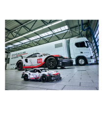 Lego Technic - Porsche 911 RSR - Lego 42096 - Raro - Modello di Auto da Corsa 1580pz Anni 10+ Lego Technic - Porsche 911 RSR - Lego 42096 - Raro - Modello di Auto da Corsa 1580pz Anni 10+