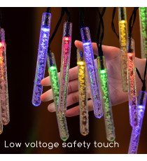 CATENA LUMINOSA LED CON PANNELLO SOLARE - LUCE MULTICOLORE IP44 20 LAMPADINE TUBETTO 5.8MT ACCENSIONE AUTOMATICA NOTTE