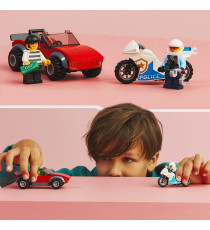 Lego City - Inseguimento sulla moto della polizia - LEGO 60392 con Modello di Auto da Corsa e 2 Minifigure ANNI 5+ Lego City - Inseguimento sulla moto della polizia - LEGO 60392 con Modello di Auto da Corsa e 2 Minifigure ANNI 5+