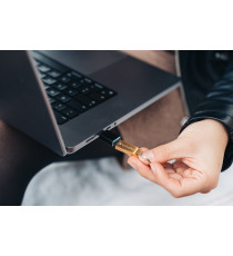PENDRIVE 32GB USB 3.0 3.1 VERBATIM 99105 Metal Executive IN METALLO HIGH SPEED DATA TRANSFER - 32 GB velocità fino a 80 MB/s PENDRIVE 32GB USB 3.0 3.1 VERBATIM 99105 Metal Executive IN METALLO HIGH SPEED DATA TRANSFER - 32 GB velocità fino a 80 MB/s