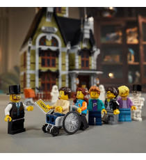 Lego Creator Expert - La casa stregata - Lego 10273 L'oscura e spaventosa casa stregata è alta 68 cm, larga 25 ANNI 18+ 3231pz Lego Creator Expert - La casa stregata - Lego 10273 L'oscura e spaventosa casa stregata è alta 68 cm, larga 25 ANNI 18+ 3231pz