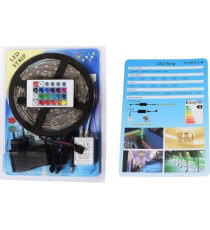 Striscia led smd 2835 IP 20 con illuminazione RGB 5 metri banda con telecomando per modificare intensità e colore - da interno Striscia led smd 2835 IP 20 con illuminazione RGB 5 metri banda con telecomando per modificare intensità e colore - da interno