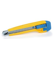 Cutter Premium - con bloccalama - 2 lame incluse - 18 mm - Starline Cutter Premium - con bloccalama - 2 lame incluse - 18 mm - Starline